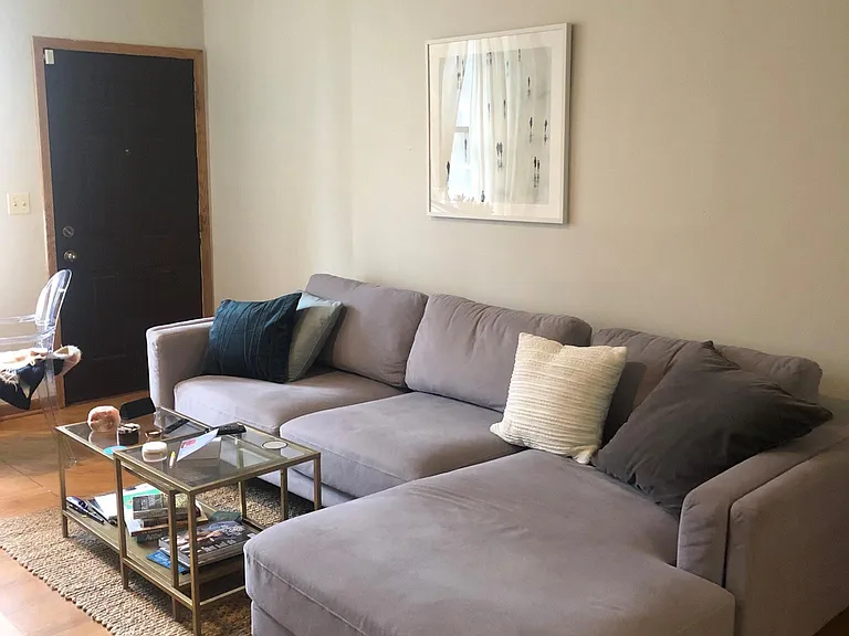 1160 W Grand Ave #3R — Photo 4