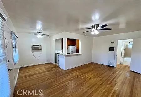 469 E Algrove St #6 — Photo 18
