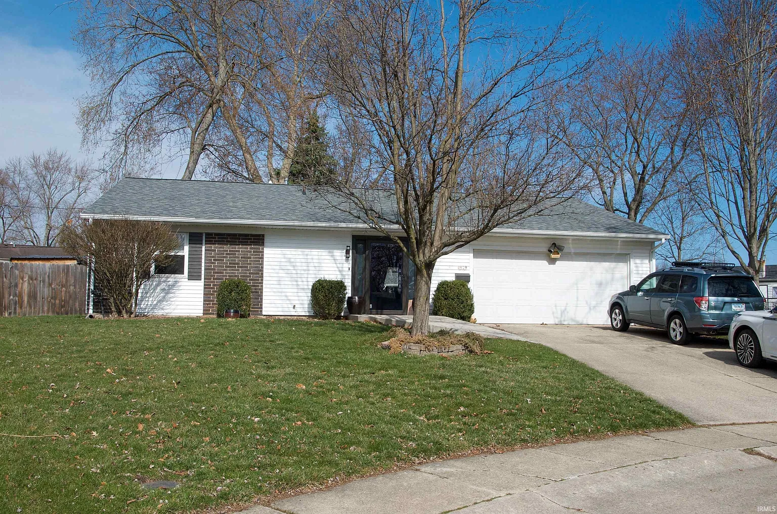 4929 Blackford Dr W photo 1
