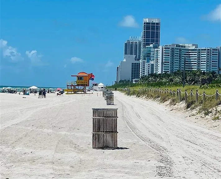 7832 Collins Ave #201 — Photo 34