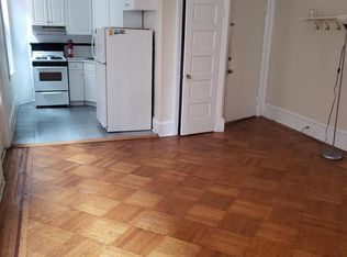 2008 Chestnut St APT 2R, Philadelphia, PA 19103