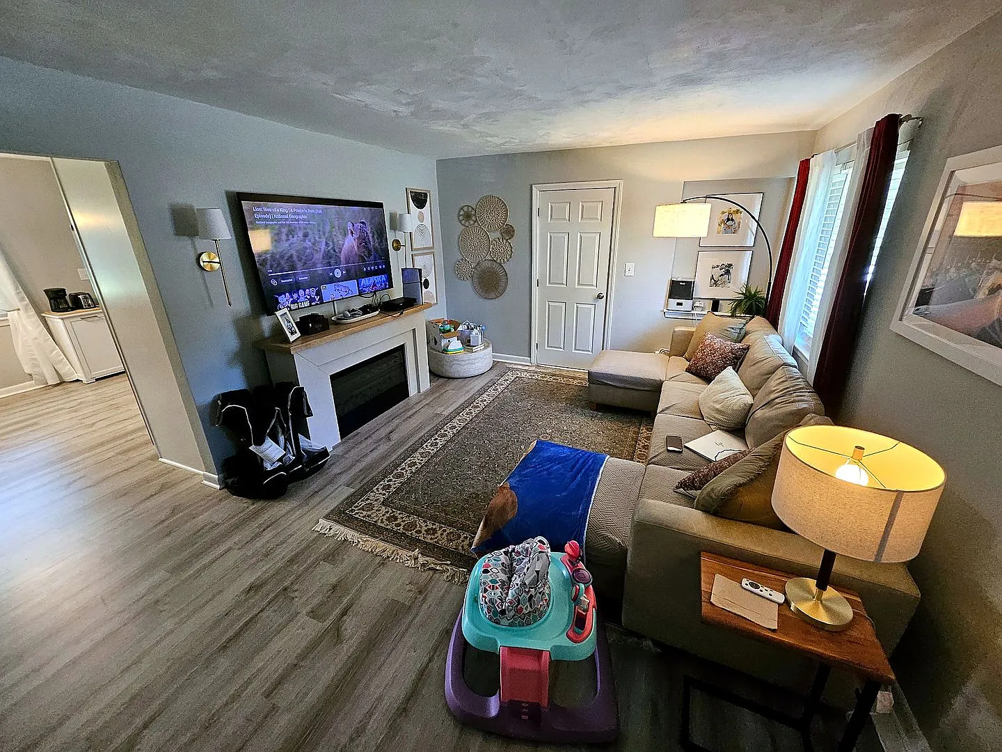 Beautifully Renovated 4-Bedroom Home In Norfolk — Photo 4