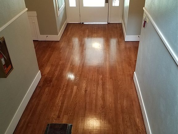 4th image of 1402 Earnest S Brazill St