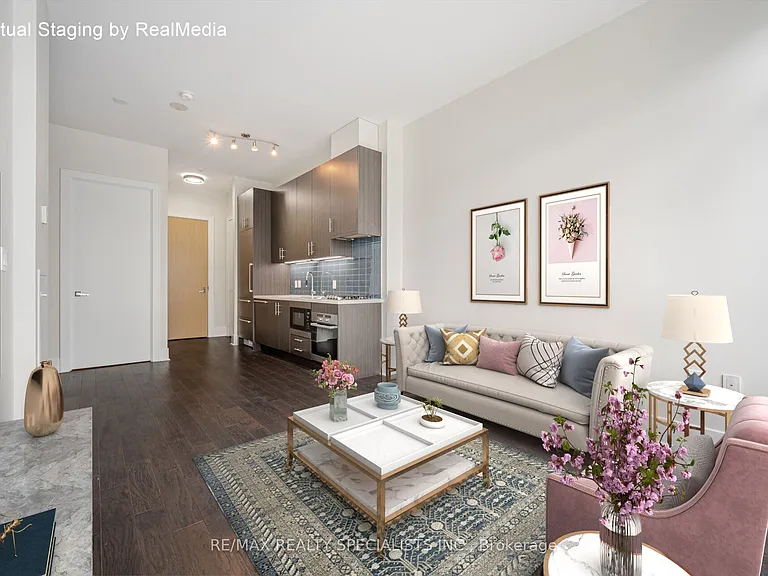 29 Queens Quay E #1118 — Photo 11