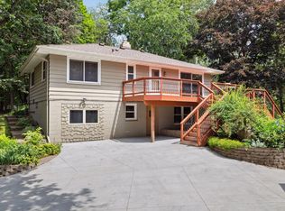 1049 McKnight Rd S, Saint Paul, MN 55119