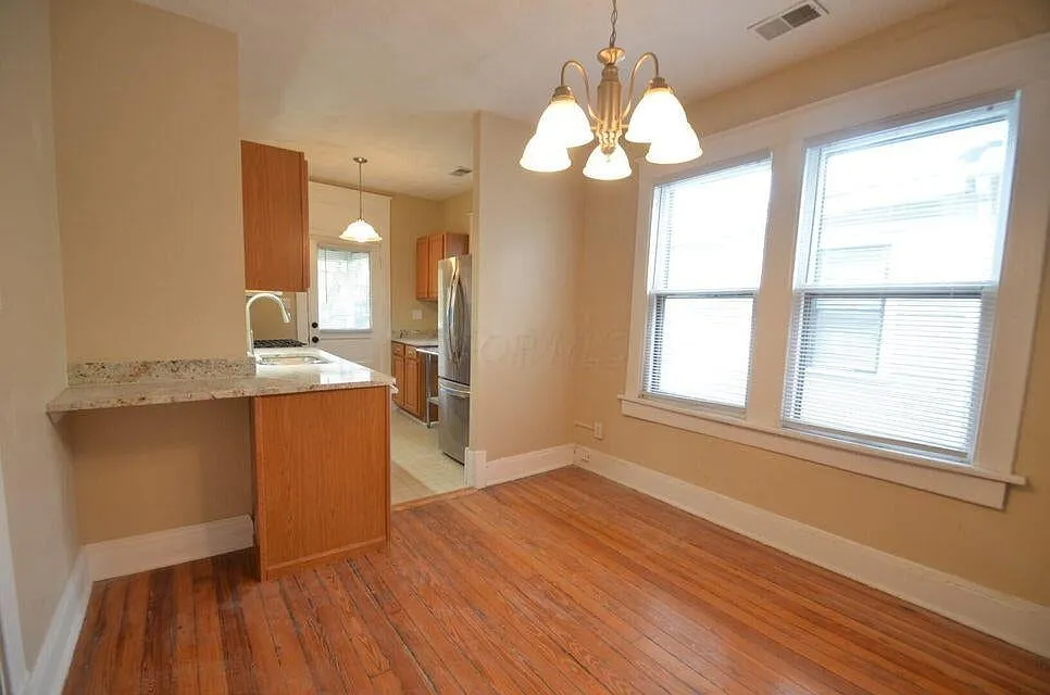 2 bed, 1392 sqft, $1,895 — Photo 4