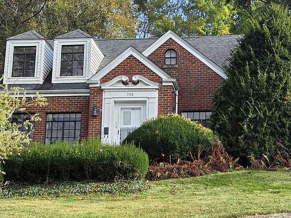2nd image of 320 Parkway Ave