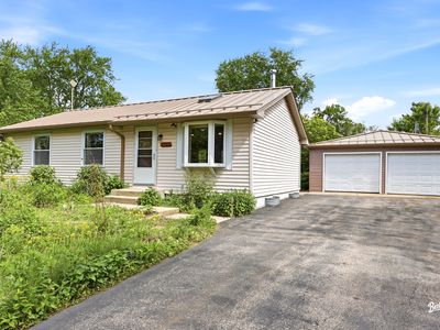 1508 Poplar St, Holiday Hills, IL, 60051