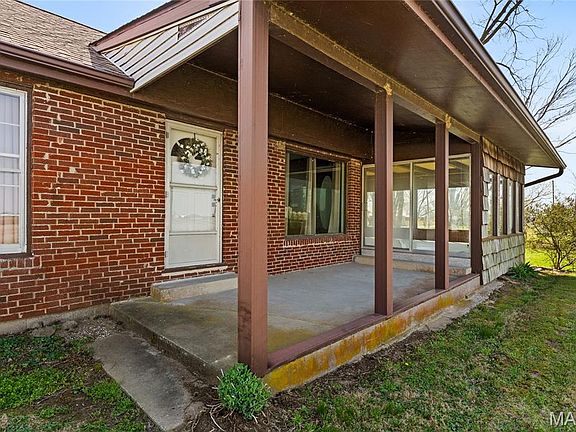 5th image of 3114 Maeystown Rd