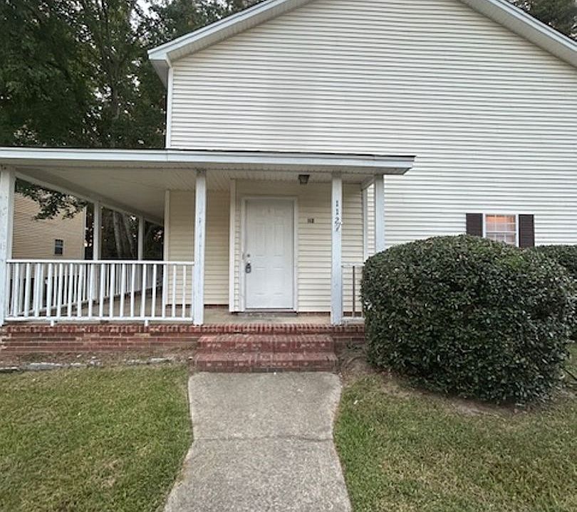 1st image of 112 Country Town Dr