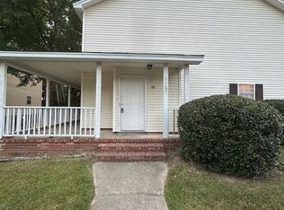 112 Country Town Dr, Columbia, SC 29212
