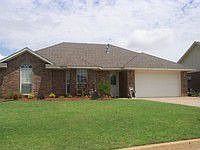 1st image of 123 Calhoon St