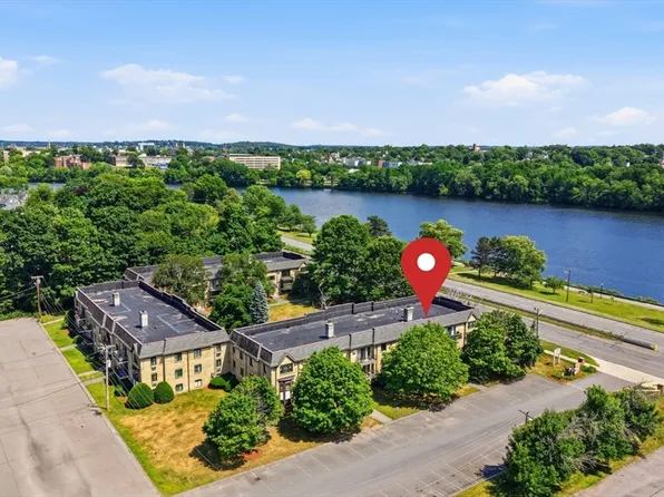 303 Pawtucket Blvd Unit 14, Lowell, MA 01854