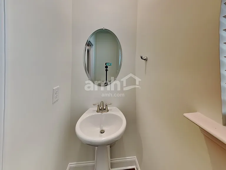 893 Headland Way — Photo 8
