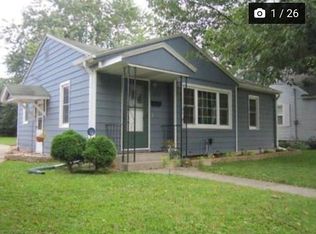 1003 S 7th St, Fairfield, IA 52556