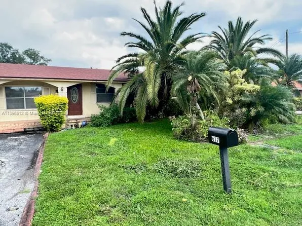 617 SE 12th St, Belle Glade, FL 33430