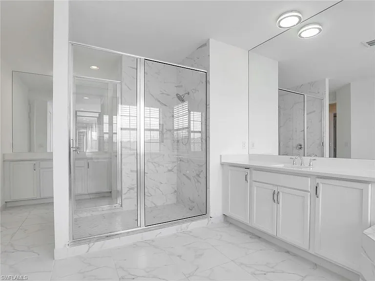 10008 Chesapeake Bay Dr — Photo 33
