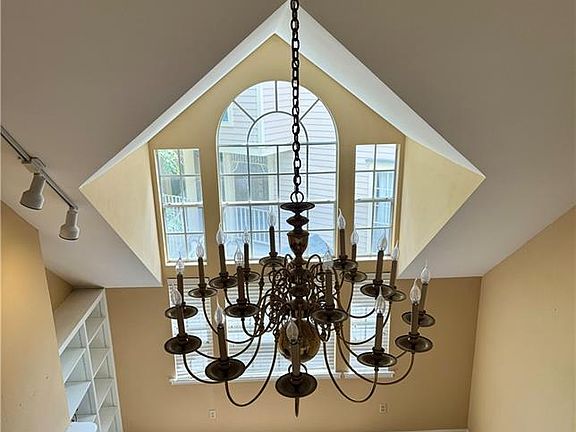 2nd image of 3021 Audubon Trce #3021