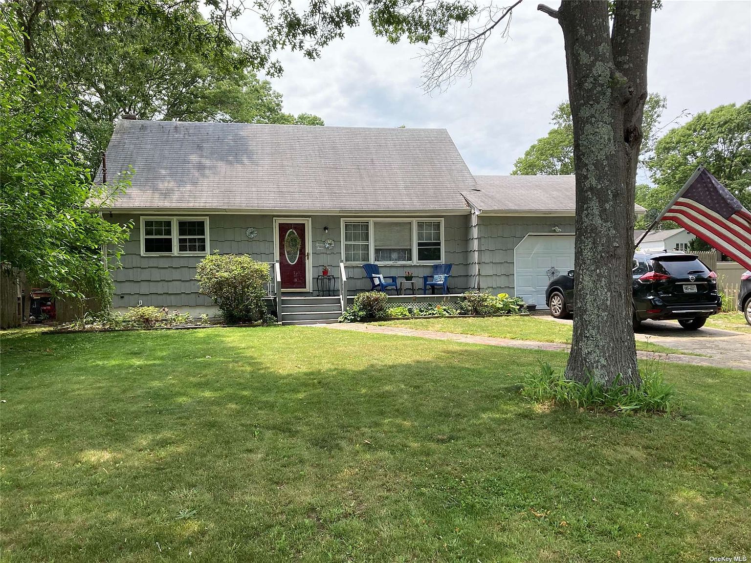 24 Tonopan Street, Mastic, NY 11950 MLS 3489653 Zillow