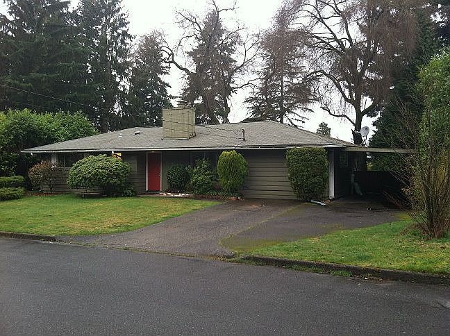 1st image of 161 160th Pl SE