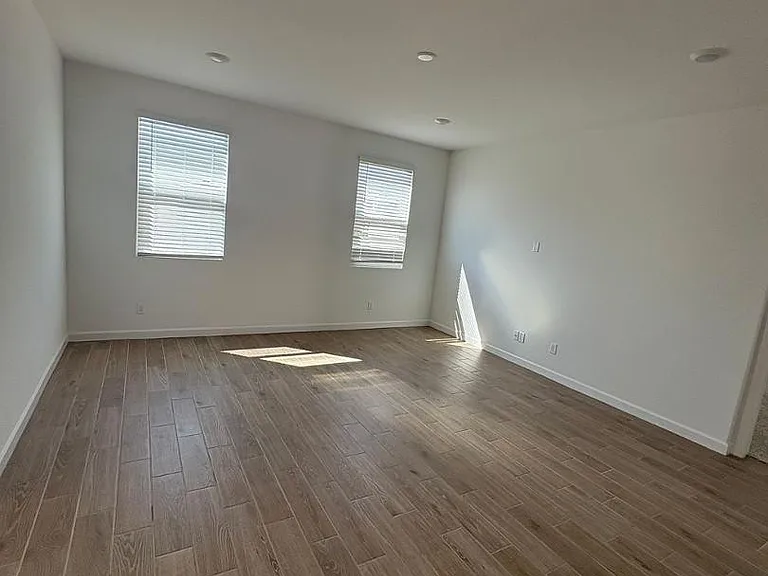17745 W Turquoise Ave — Photo 15