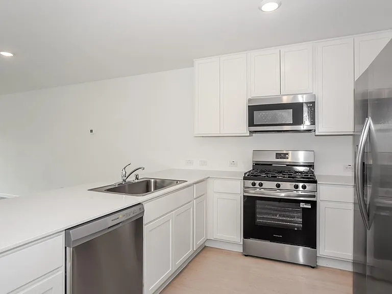 1419 Merlin Bluff St — Photo 18