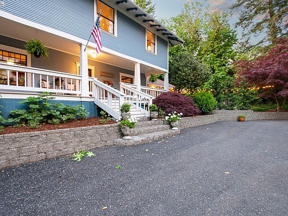 2nd image of 863 N Shepherd Rd