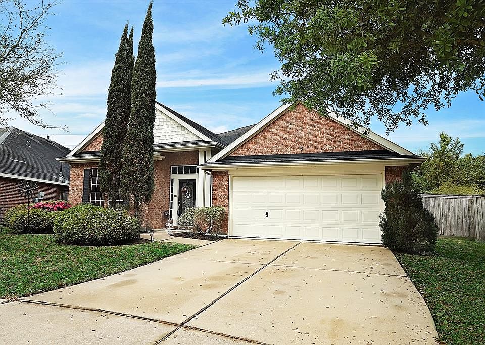 1st image of 16231 Saxon Hollow Ln