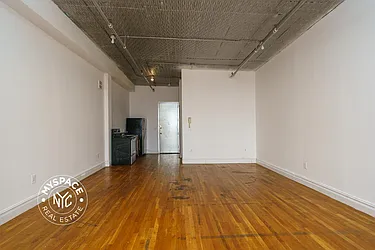 Rented by MySpaceNYC