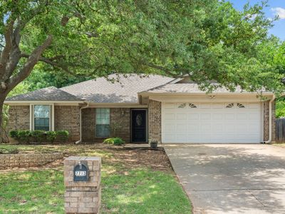 7713 Miracle Ln, North Richland Hills, TX, 76182