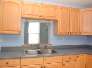 7 Clark St UNIT 2, Lebanon, NH 03766