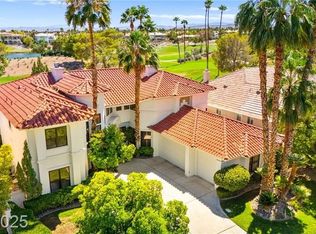 8901 Robinson Ridge Dr, Las Vegas, NV 89117