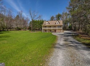 80 Pine Grove Dr, Blue Ridge, GA 30513