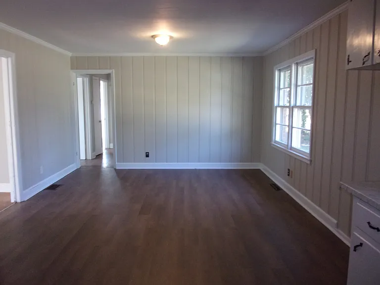 917 Cherry Rd — Photo 8