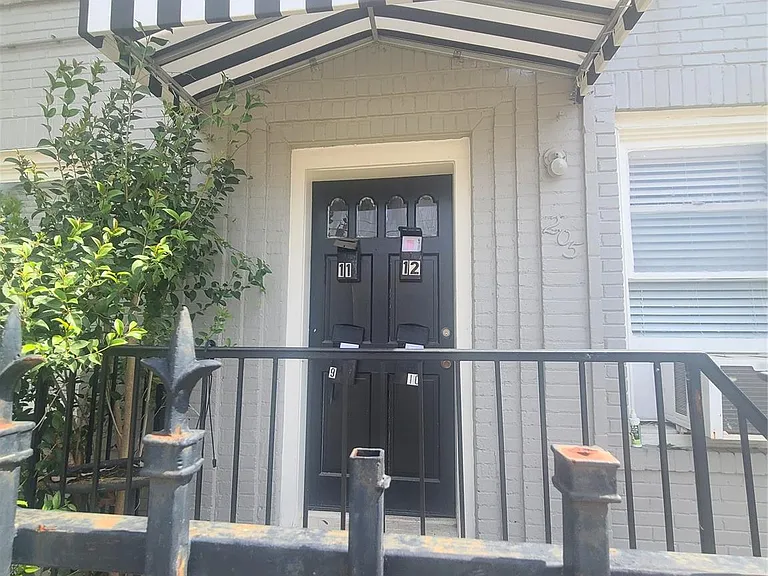 4414 Woodside St #10 — Photo 1