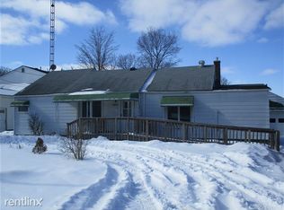 2310 S Dye Rd, Flint, MI 48532