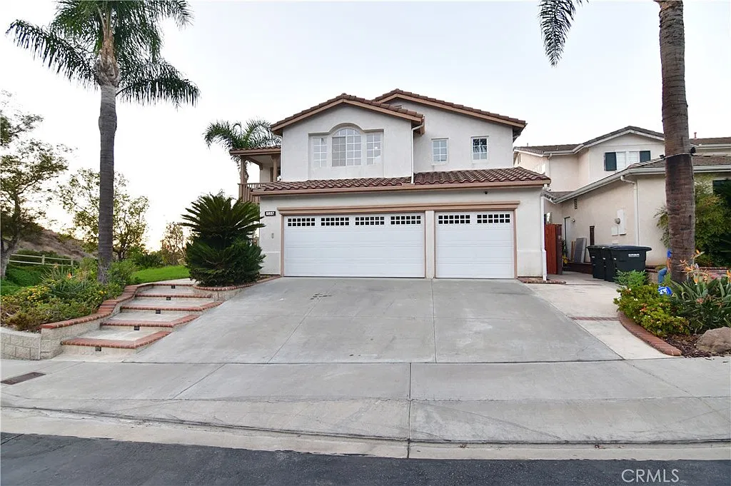 5 bed, 3149 sqft, $5,500 — Photo 1