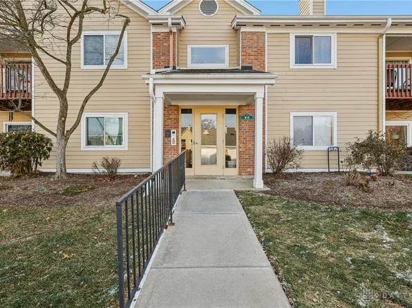 84 Mallard Glen Dr APT 8, Dayton, OH 45458