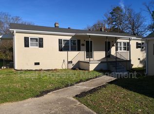19 Lanford Dr, Greenville, SC 29605