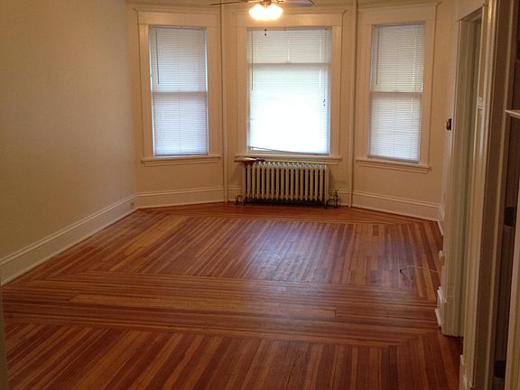 4th image of 429 Hamilton St #1