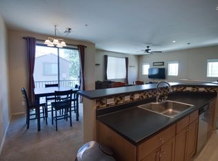 7469 S 31st Way, Phoenix, AZ 85042