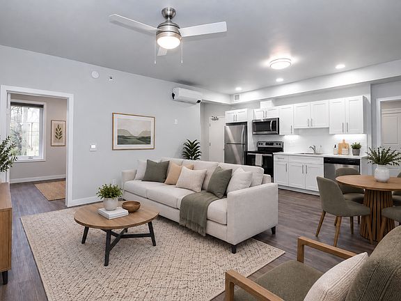 3rd image of 753 Wolseley Ave #201