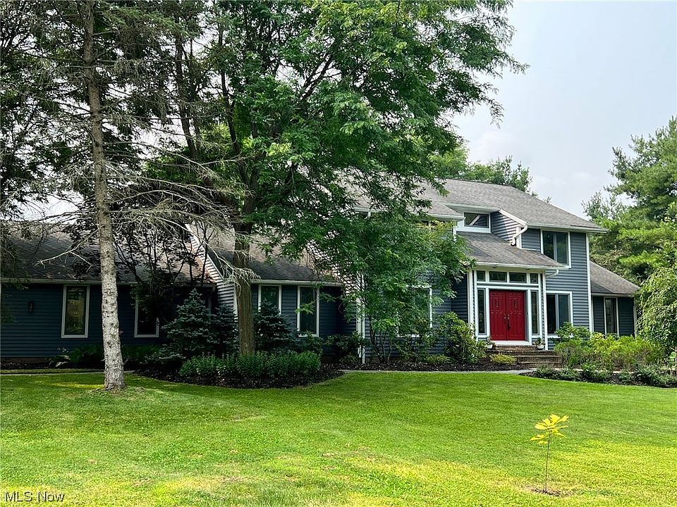 1st image of 540 Wheatfield Dr