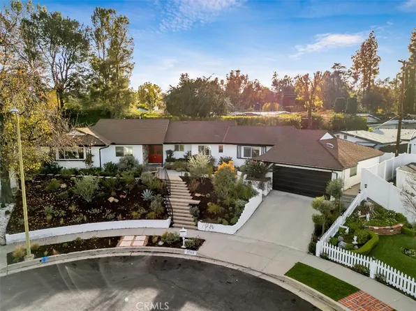 23952 Nomar St, Woodland Hills, CA 91367