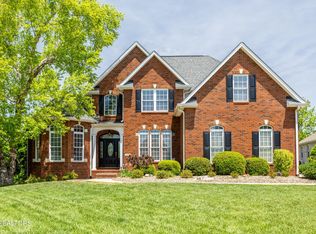 2906 Innisbrook Dr, Maryville, TN 37801