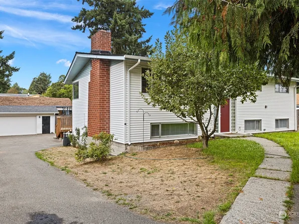11441 10th Avenue SW, Burien, WA 98146