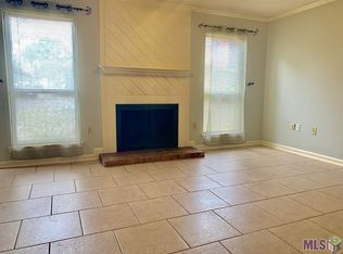 978 Ridgepoint Ct, Baton Rouge, LA 70810