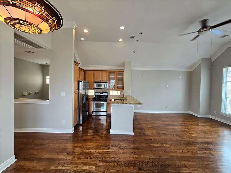 3440 Cline St — Photo 16