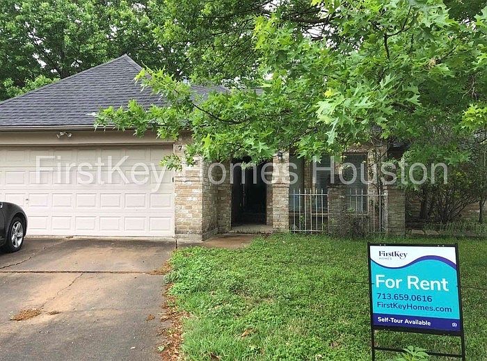 1st image of 7915 Napawood Ct