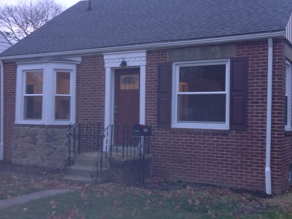 4th image of 2650 9th St